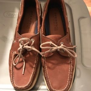 Sperry boat shoes